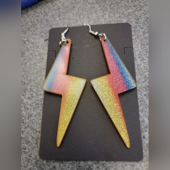 COPY - Super Cute Multi-Colored Earrings - Picture 1 of 1